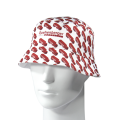 Weißer Bucket Hat mit rotem Quehenberger Logistics Logo und roten Quehenberger LKWs vollflächig bedruckt.